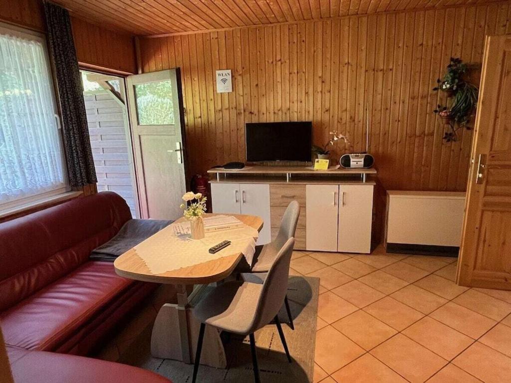 Holiday House With 1 Bedroom Sewekow Экстерьер фото